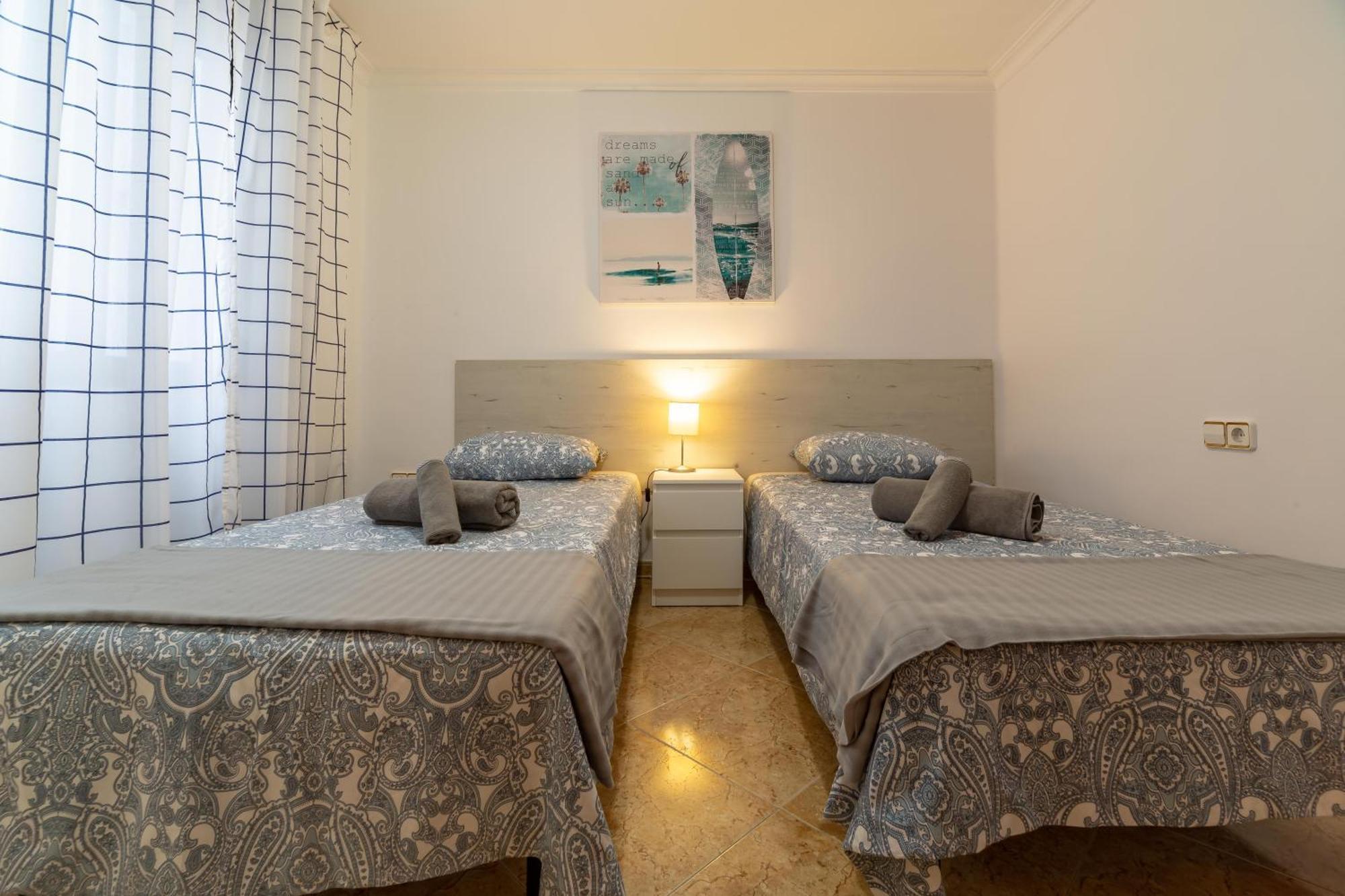 Moderno Y Acogedor Apartamento Para 6 Personas Valencia Luaran gambar