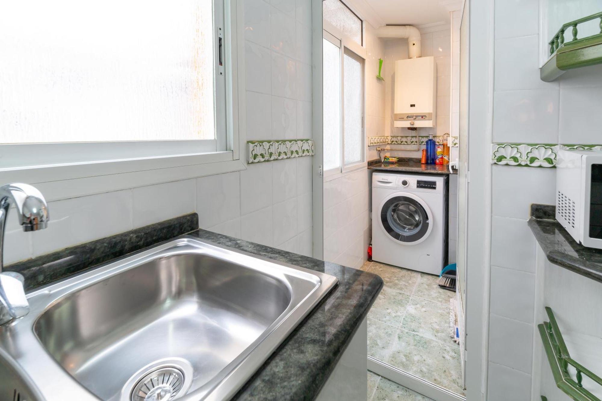 Moderno Y Acogedor Apartamento Para 6 Personas Valencia Luaran gambar
